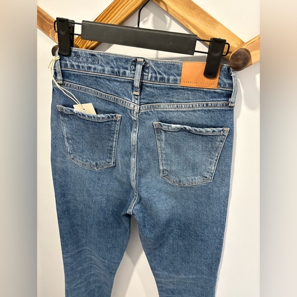 NWT- Citizins of humanity - OLIVIA HIGH RISE SLIM JEAN - Picture 3 of 13